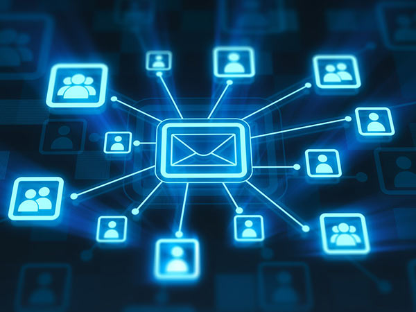 每天收发3470亿封电子邮件，你还在使用Email吗？